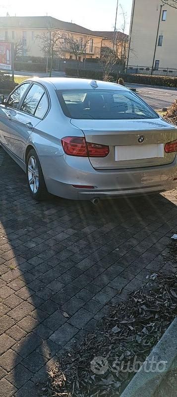 Usata BMW 320 2014 Grigio Berlina