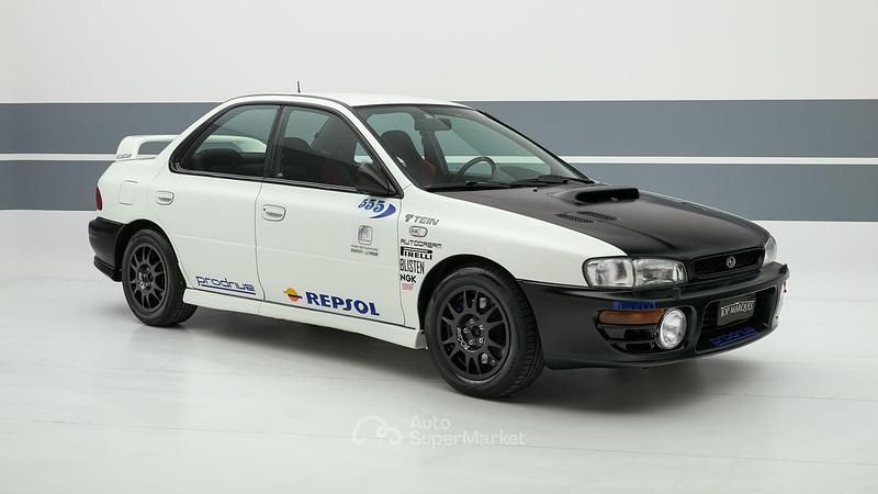 Usata Subaru Impreza GT 211 CV (155 kW) 1997 Bianco pastello Berlina