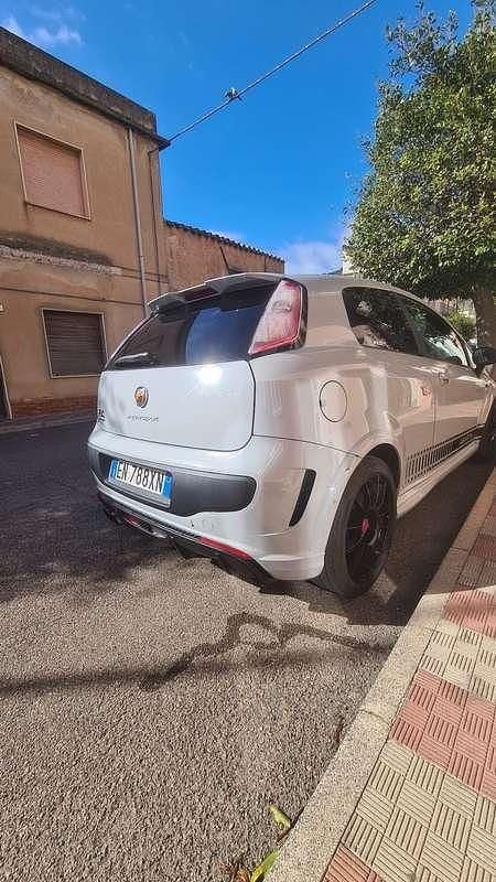 Usata Abarth Punto Evo 180 CV (132 kW) 2012 Grigio Utilitaria