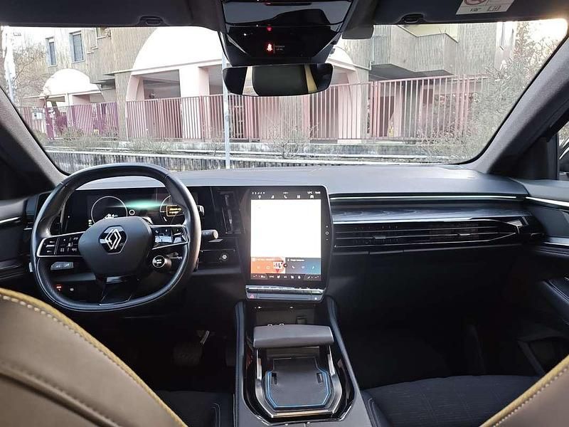 Usata Renault Austral Iconic 131 CV (96 kW) 2023 SUV