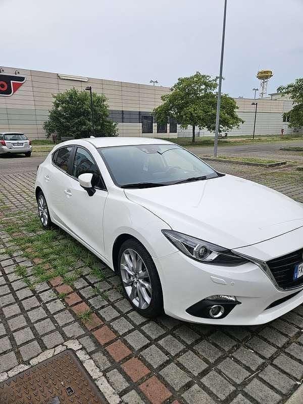 Usata Mazda 3 Exceed 105 CV (77 kW) 2017 Berlina
