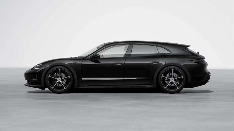Usata Porsche Taycan Cross Turismo 319 kW (435 CV) 2025 Nero Berlina
