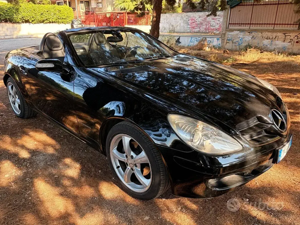 Usata Mercedes SLK200 163 CV (119 kW) 2004 Nero Cabrio