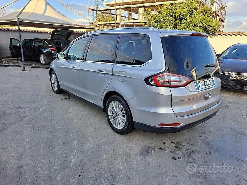 Usata Ford Galaxy Titanium 150 CV (110 kW) 2017 Grigio Monovolume
