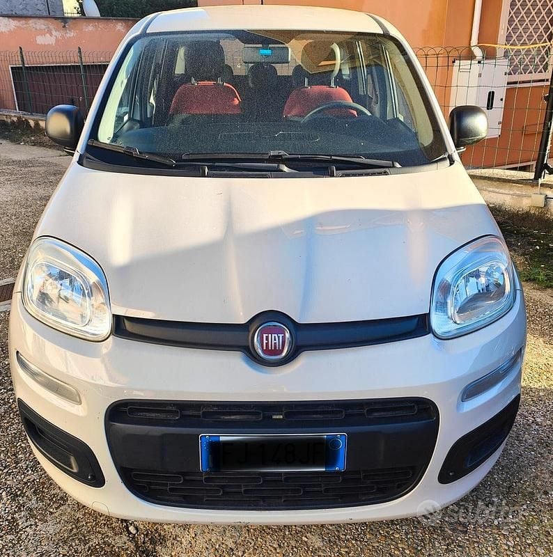 Bianco Usata 2017 Fiat Panda Easy Berlina | 5999 € (Ottimo prezzo) - Immagine 1/4