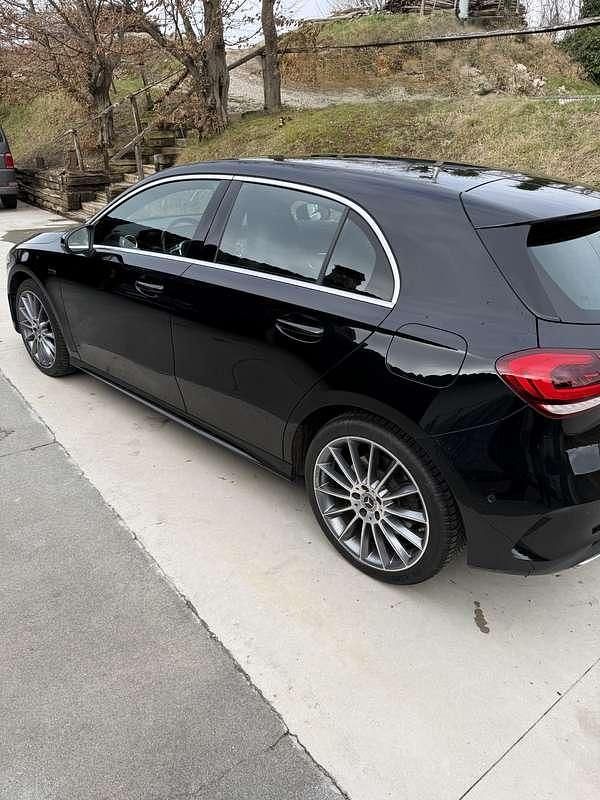 Usata Mercedes A250 Premium 160 CV (117 kW) 2021 Berlina