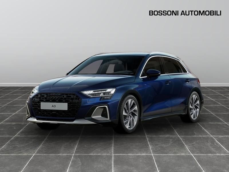 Blu Nuova 2025 Audi A3 Advanced Berlina | 40.244 € (Buon prezzo) - Immagine 1/4