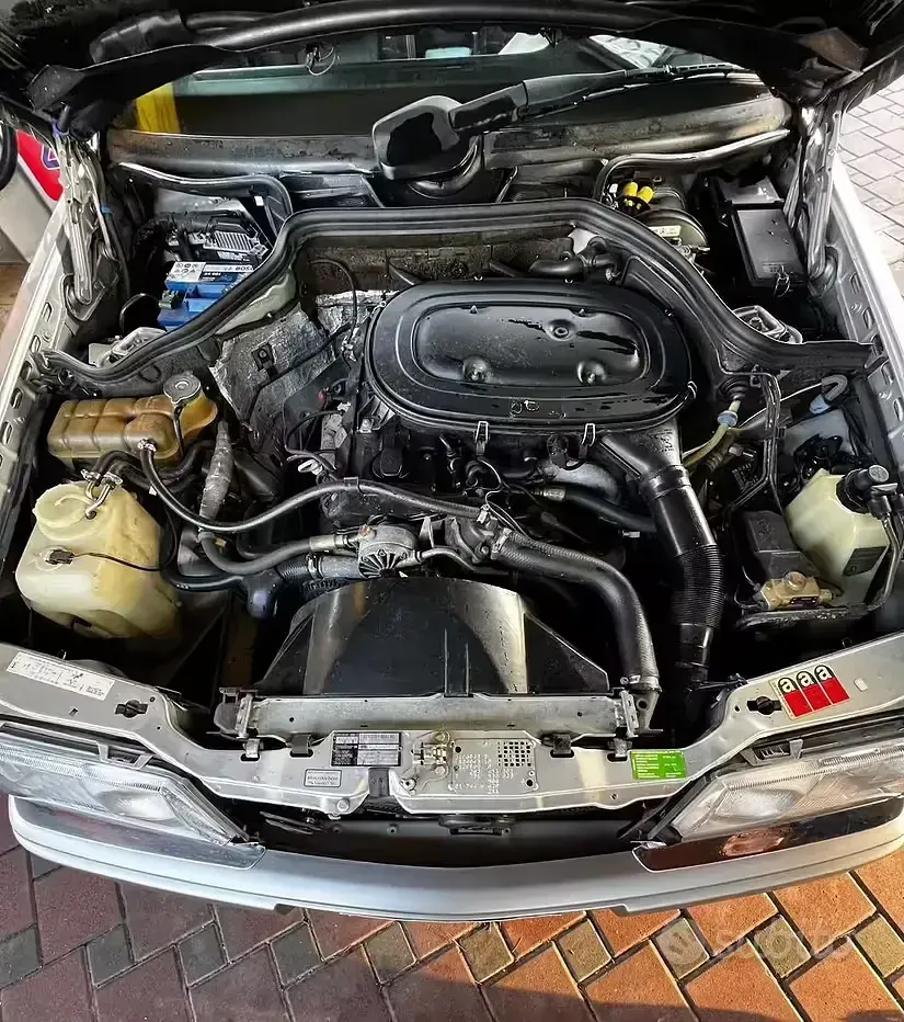 Usata Mercedes 230 136 CV (100 kW) 1992 Grigio Coupé