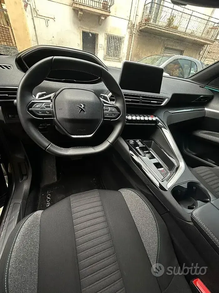 Begagnad Peugeot 3008 Active 131 HK (96 kW) 2023 Svart SUV