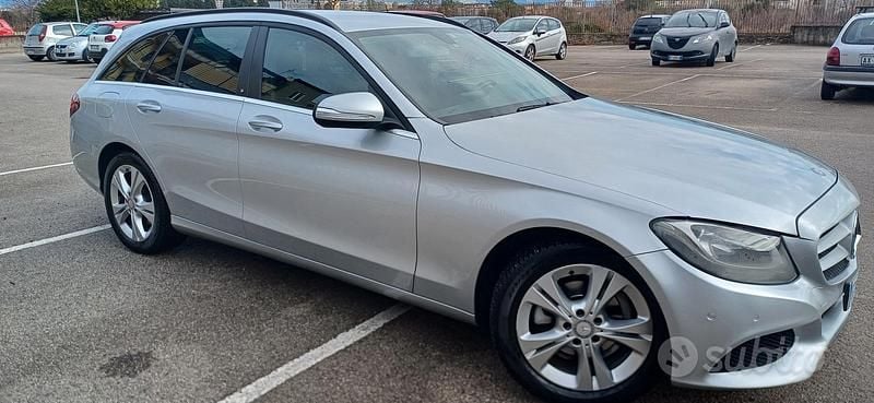 Usata Mercedes C200 136 CV (100 kW) 2015 Grigio Station wagon