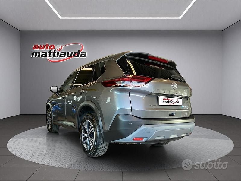 Gebraucht Nissan X-Trail N-Connecta 213 PS (156 kW) 2025 Grau SUV