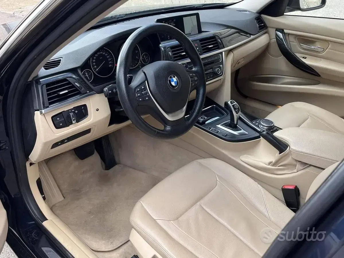 Usata BMW 320 Luxury Line 184 CV (135 kW) 2014 Bluazzurro Station wagon