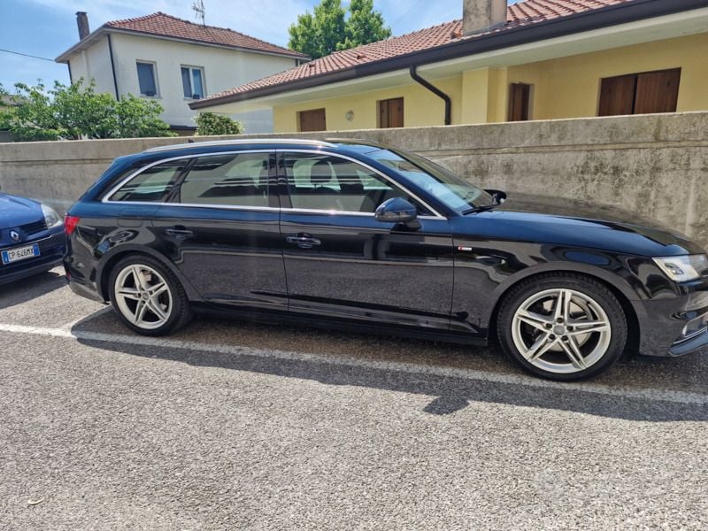 Usata Audi A4 S-Line 150 CV (110 kW) 2017 Station wagon