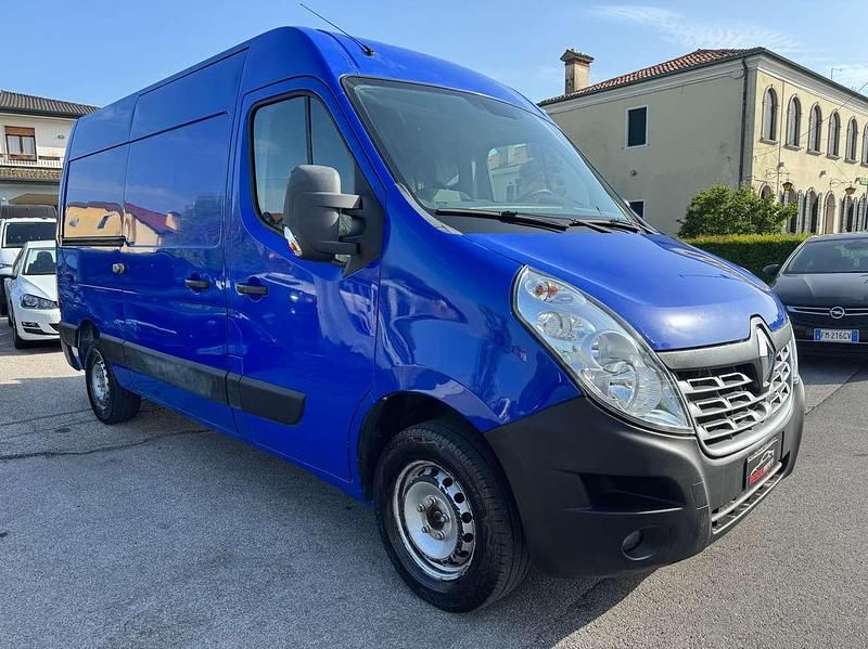 Usata Renault Master 145 CV (106 kW) 2019 Blu/azzurro Furgone