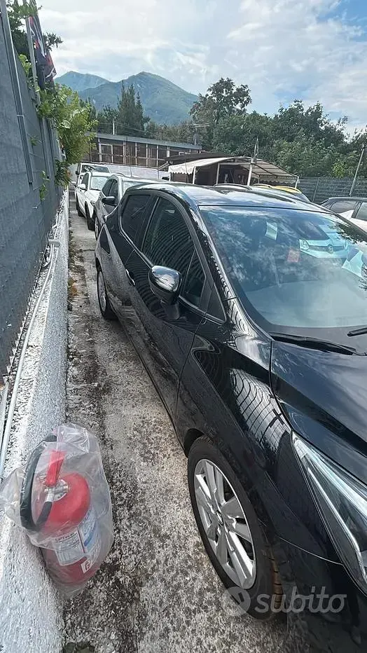 Usata Nissan Micra Style Edition 101 CV (74 kW) 2020 Nero Utilitaria