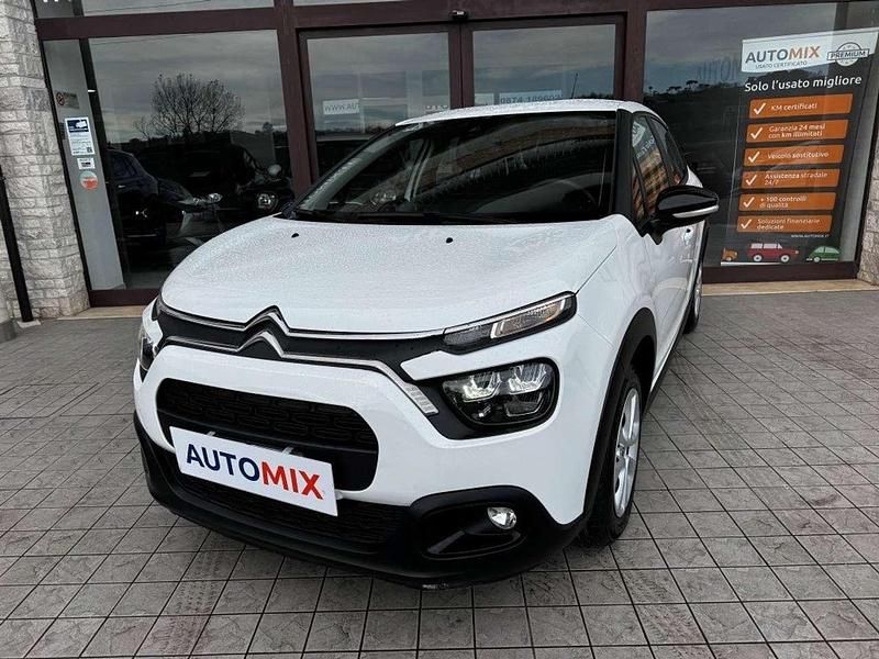 Begagnad Citroën C3 Feel 102 HK (75 kW) 2022 Vit Van