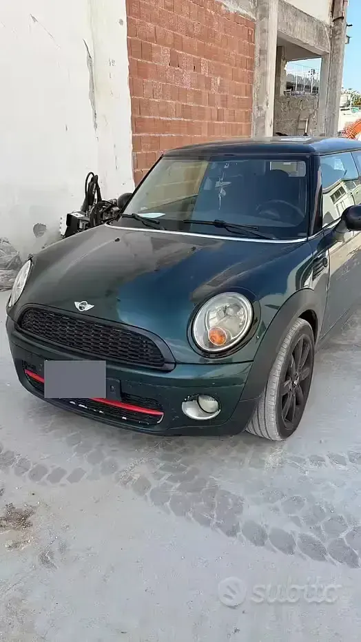 Usata Mini Cooper D 109 CV (80 kW) 2007 Verde Utilitaria