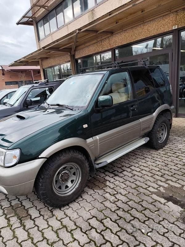 Usata Nissan Terrano 2002 Verde SUV