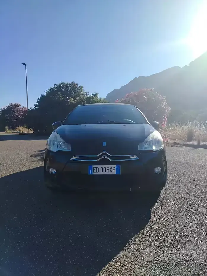 Usata Citroën DS3 95 CV (69 kW) 2010 Nero Utilitaria