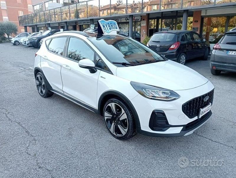 Usata Ford Fiesta Active 125 CV (91 kW) 2022 Bianco Berlina