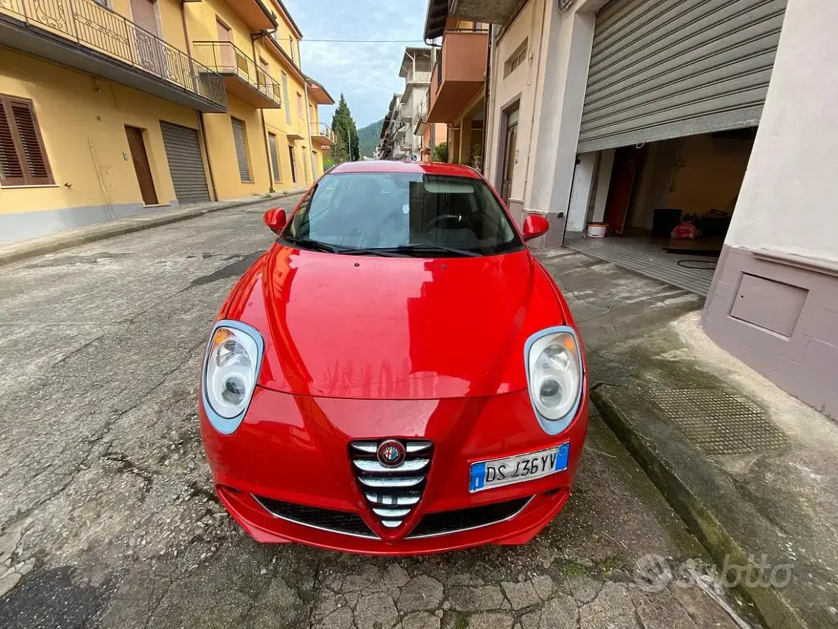 Usata Alfa Romeo MiTo 79 CV (58 kW) 2009 Rosso Utilitaria