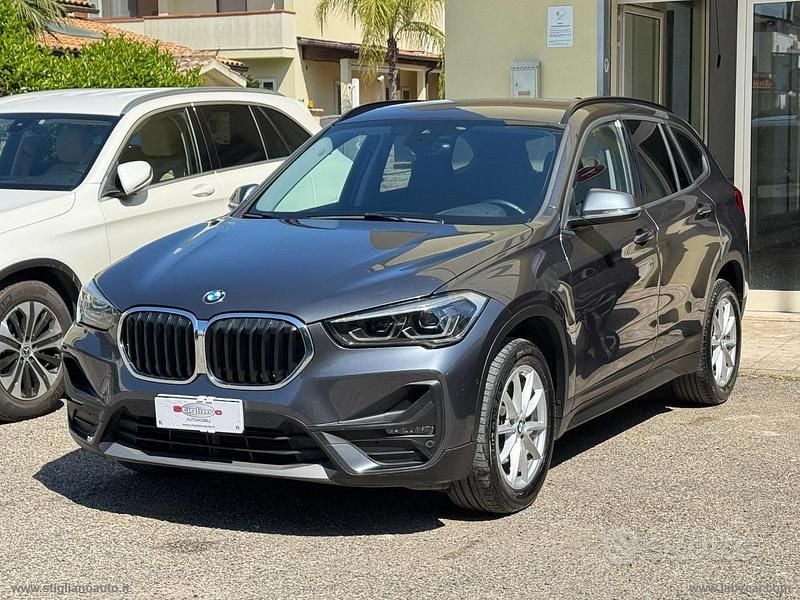Usata BMW X1 Advantage 116 CV (85 kW) 2020 Gray SUV