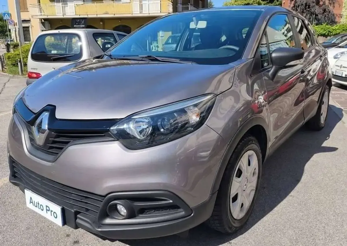 Usata Renault Captur 90 CV (66 kW) 2014 Other SUV