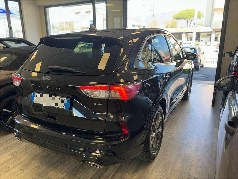 Usata Ford Kuga ST-Line 120 CV (88 kW) 2021 Nero SUV