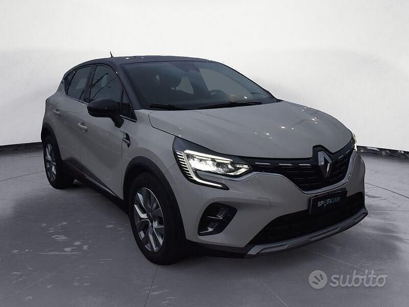 Usata Renault Captur Intens 116 CV (85 kW) 2020 Bianco SUV