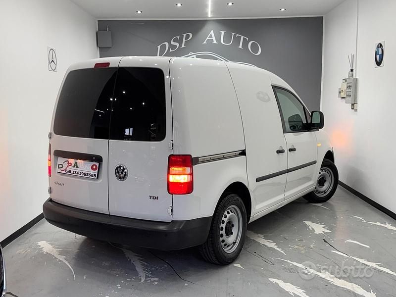 Usata VW Caddy 102 CV (75 kW) 2015 Bianco Monovolume