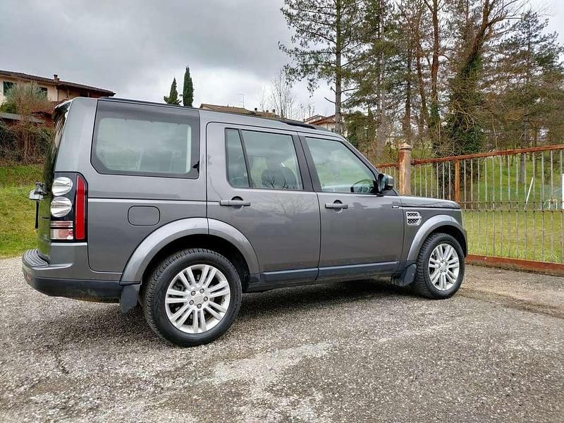 Usata Land Rover Discovery 4 HSE 249 CV (183 kW) 2014 Grigio SUV