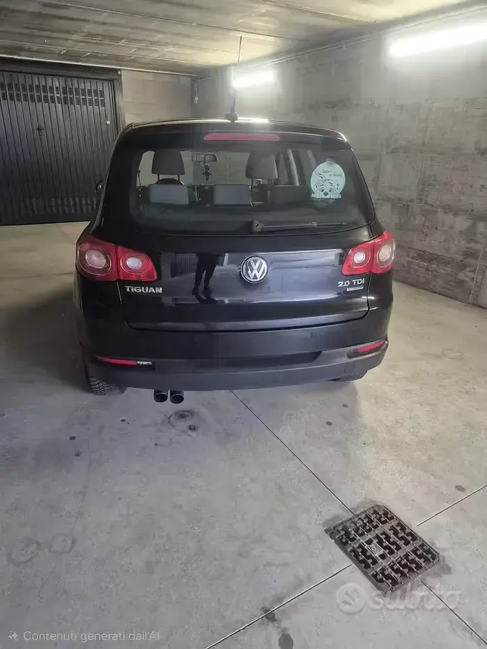 Usata VW Tiguan 140 CV (102 kW) 2011 Nero SUV