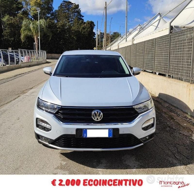 Usata VW T-Roc Business 116 CV (85 kW) 2019 Grigio SUV
