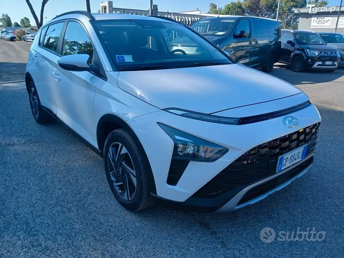 Usata Hyundai Bayon 84 CV (61 kW) 2023 Bianco SUV