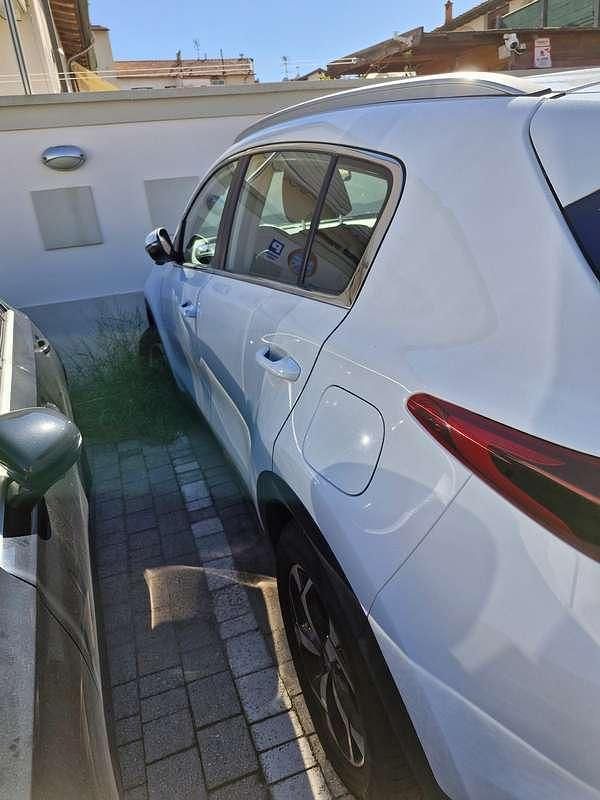 Usata Kia Sportage Urban 126 CV (92 kW) 2021 Bianco SUV