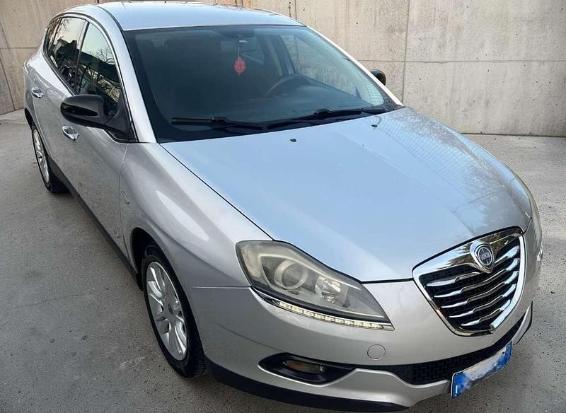 Usado Lancia Delta Silver 120 CV (88 kW) 2012 Other Utilitario
