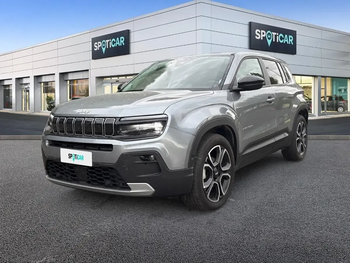 Begagnad Jeep Avenger Summit 101 HK (74 kW) 2025 SUV