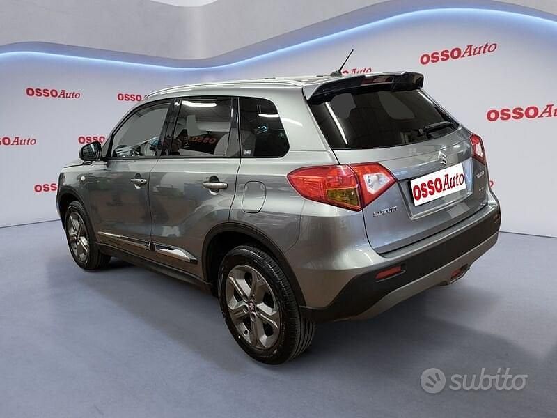 Second-hand Suzuki Vitara Cool 120 CP (88 kW) 2016 Gri SUV