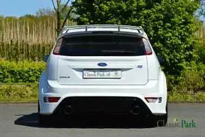 Usata Ford Focus RS 305 CV (224 kW) 2009 Bianco Utilitaria