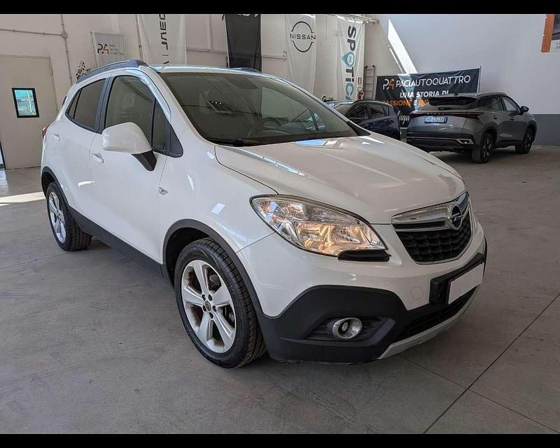 Usata Opel Mokka Cosmo 131 CV (96 kW) 2013 Bianco SUV