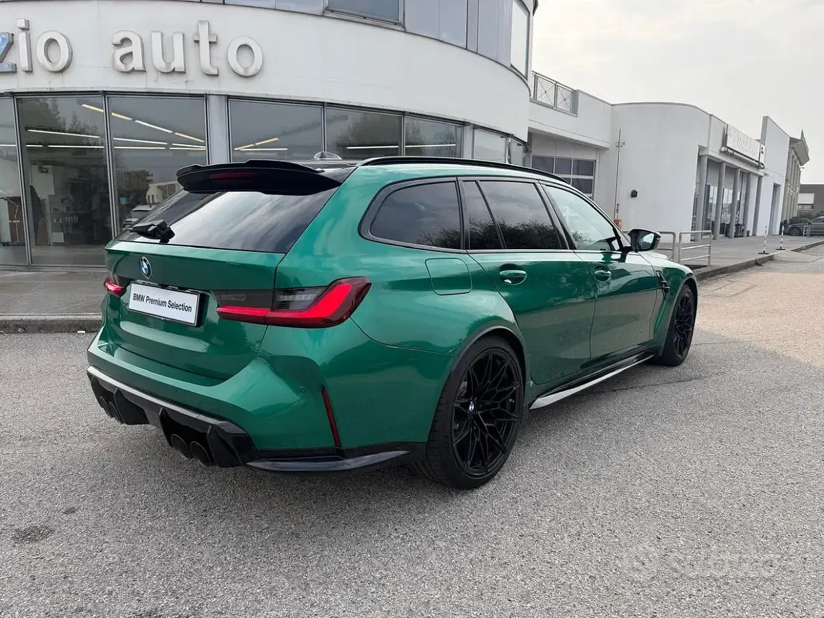 Usata BMW M3 551 CV (405 kW) 2026 Verde Station wagon