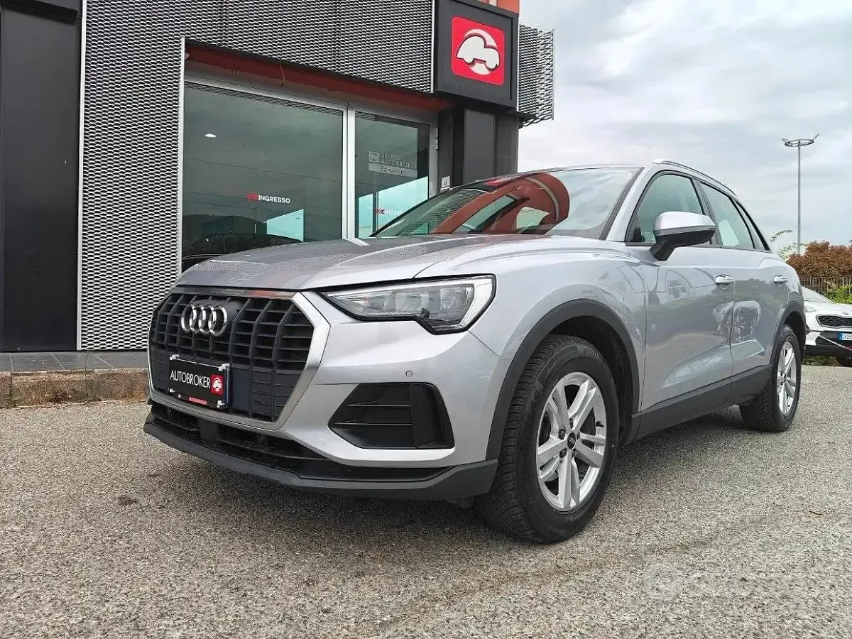 Usata Audi Q3 Business 150 CV (110 kW) 2021 Argento SUV
