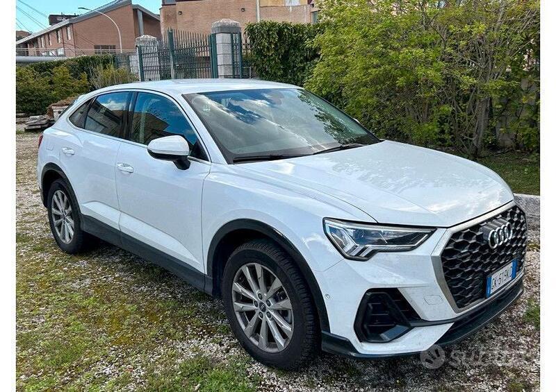 Usato 2022 Audi Q3 2.0 Diesel 140 CV (49.000 €)