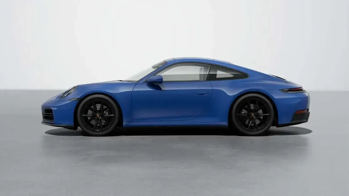 Usata Porsche 992 394 CV (289 kW) 2024 Blu lugano Coupé