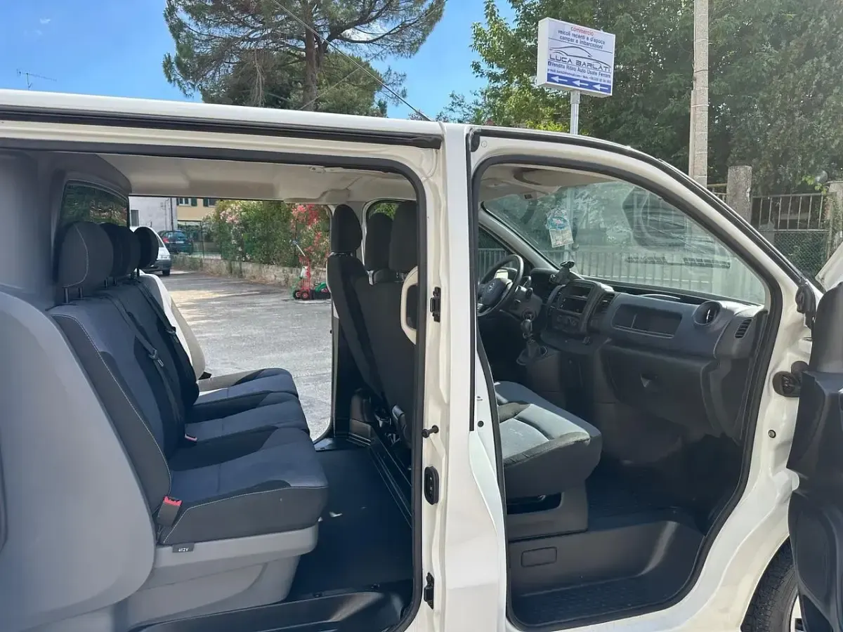 Usata Opel Vivaro S 125 CV (91 kW) 2018 Bianco Monovolume