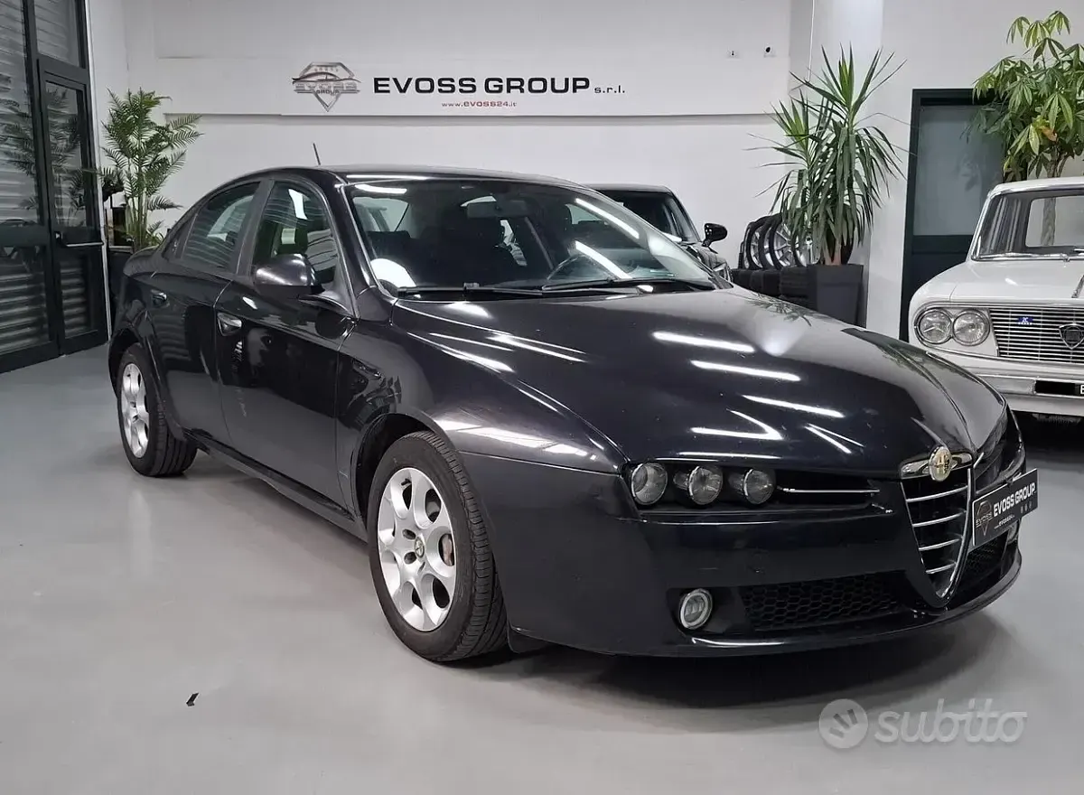 Usata Alfa Romeo 159 Progression 150 CV (110 kW) 2010 Nero Berlina