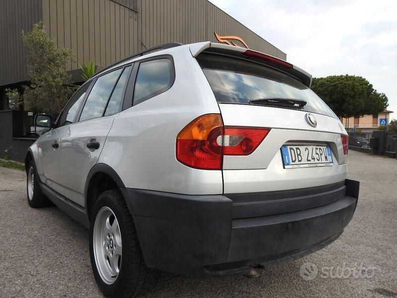 Usata BMW X3 150 CV (110 kW) 2005 Argento SUV