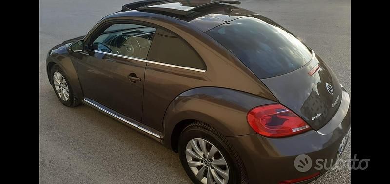 Usata VW Beetle 2014 Marrone Utilitaria