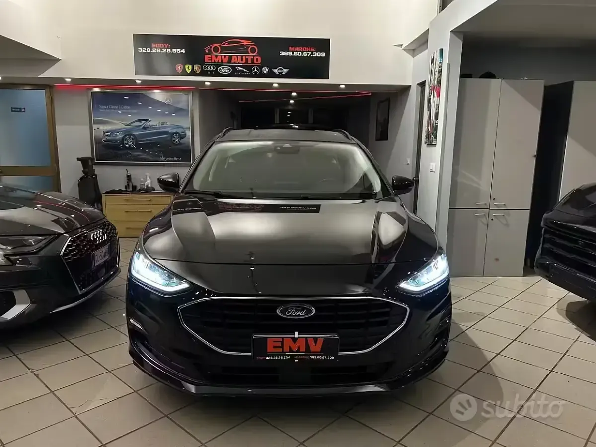 Usata Ford Focus Active 120 CV (88 kW) 2022 Nero Station wagon