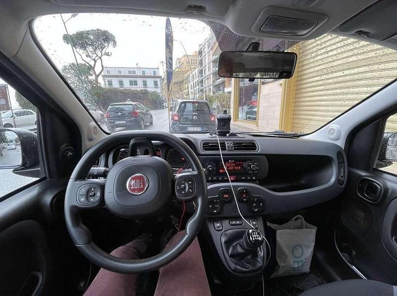 Grigio Usata 2019 Fiat Panda 4x4 S Due volumi | 12.999 € (Buon prezzo) - Immagine 1/3